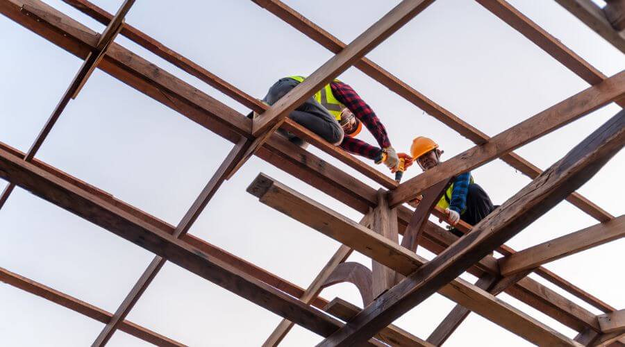 Professional gutter cleaning services in Malinta, OH